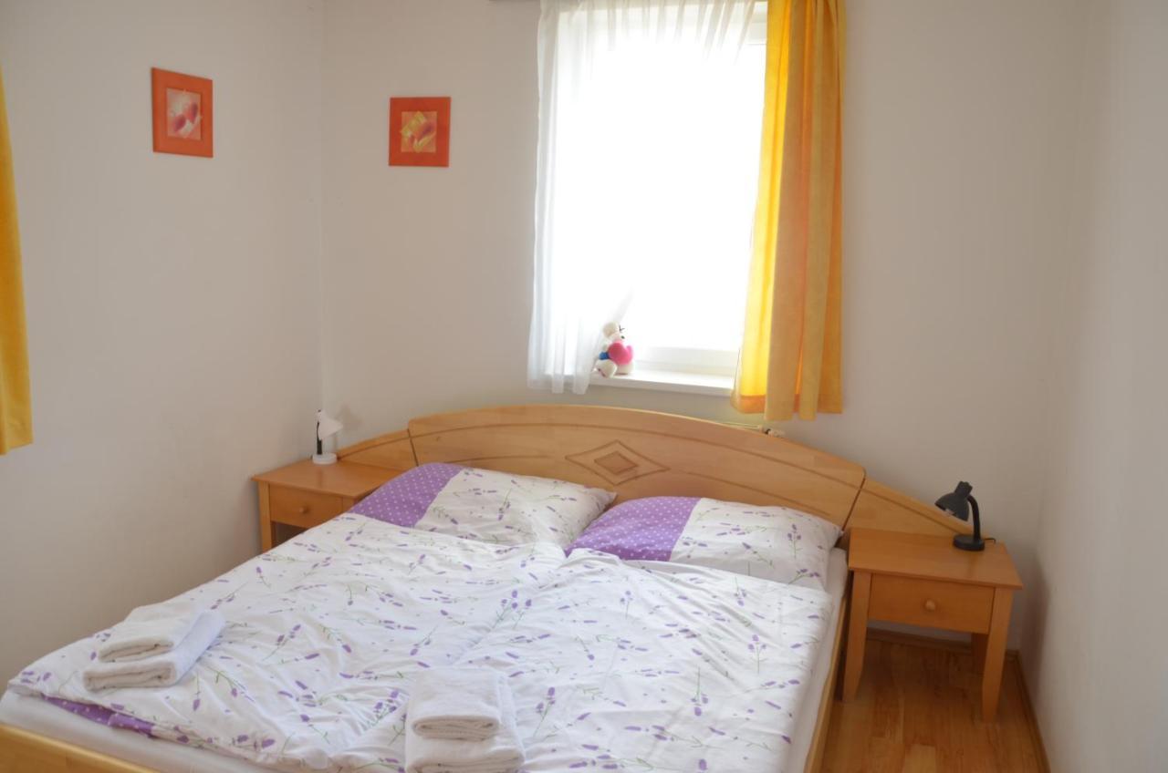 Apartamento Lipno Riviéra - Myši v botě Lipno nad Vltavou Exterior foto